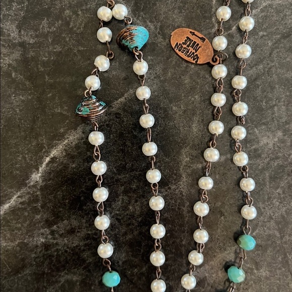 Turquoise Necklace - Picture 3 of 3